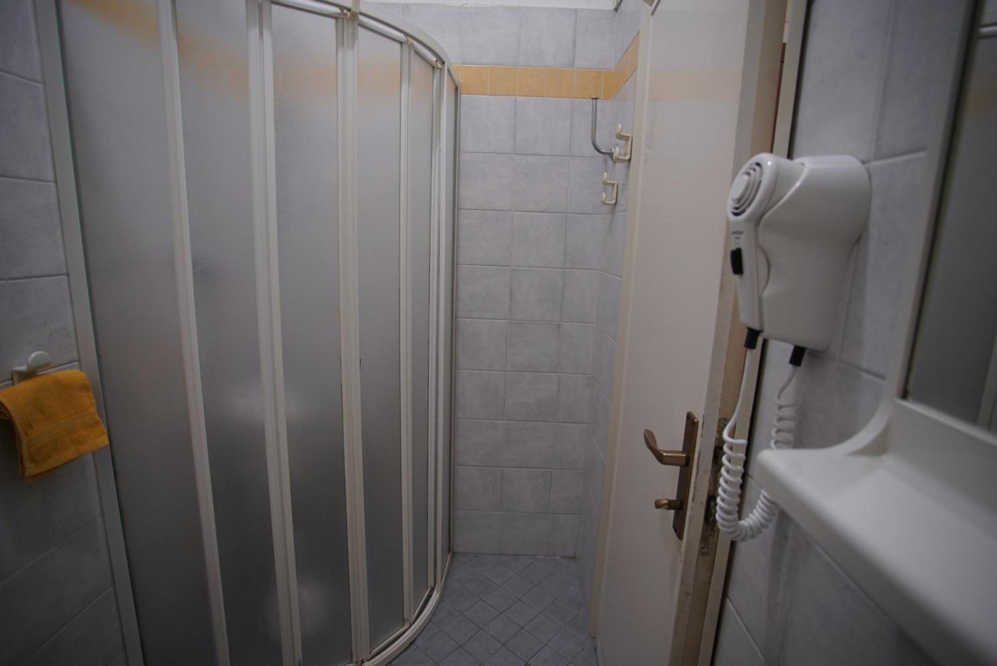 רימיני Hotel Dell'Angelo מראה חיצוני תמונה
